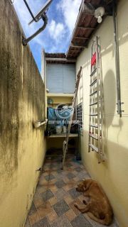 Casa de Condomínio Para Vender com 3 quartos 1 suítes no bairro Benedito Bentes em Maceió
