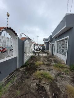 Casa à venda 3 quartos mais dependência de empregada na Levada