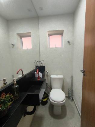 Casa de Condomínio Para Alugar com 03 quartos 01 suítes no bairro Praia do Francês em Marechal Deodoro