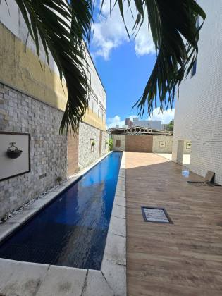 Alto Padrão na Aldeota: 170m² com 3 Suítes e Varanda Ampla
