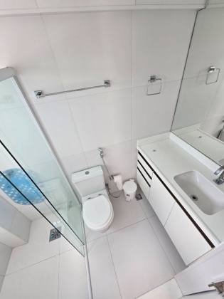 Alto Padrão na Aldeota: 170m² com 3 Suítes e Varanda Ampla