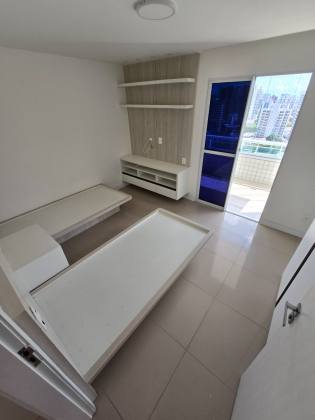 Alto Padrão na Aldeota: 170m² com 3 Suítes e Varanda Ampla