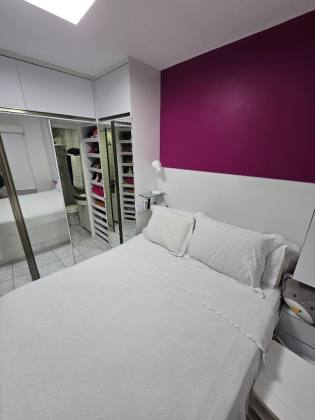 Apartamento com 3 dormitórios (2 suítes) em Messejana, a 2 quadras da Av. Washington Soares, com lazer completo e móveis projetados