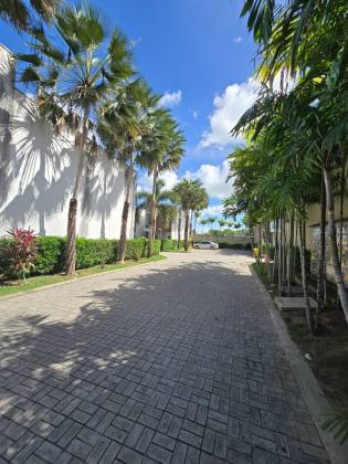 Casa Dúplex com 3 Suítes e Lazer Completo no Nathus Ville – Eusébio CE
