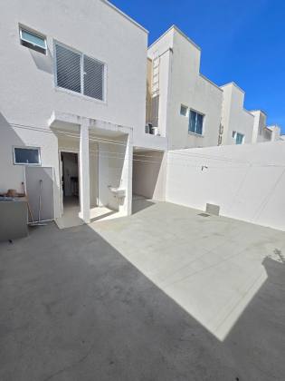 Casa Dúplex com 3 Suítes e Lazer Completo no Nathus Ville – Eusébio CE