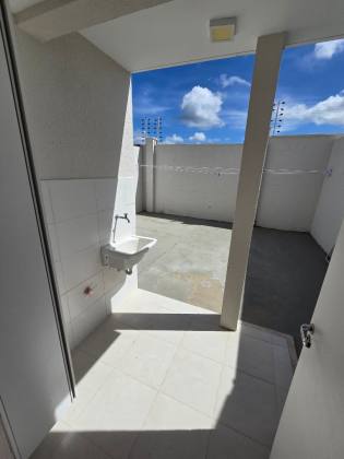 Casa Dúplex com 3 Suítes e Lazer Completo no Nathus Ville – Eusébio CE