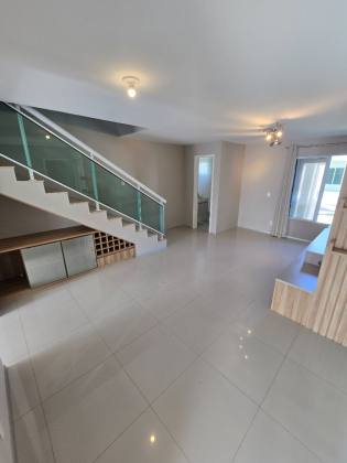 Casa Dúplex com 3 Suítes e Lazer Completo no Nathus Ville – Eusébio CE