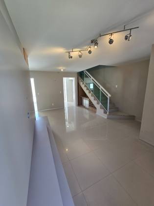 Casa Dúplex com 3 Suítes e Lazer Completo no Nathus Ville – Eusébio CE