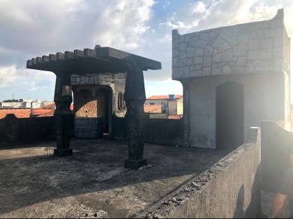 Casa em contrução (Cohatrac IV) atrás do Mateus
