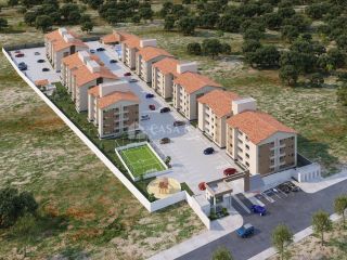 APARTAMENTO PARA VENDER NO CONDOMÍNIO MERIBEL