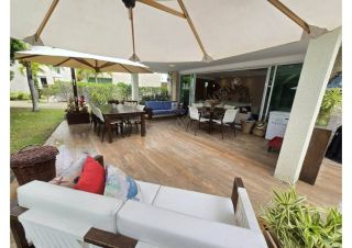 Narguilê Beach Club