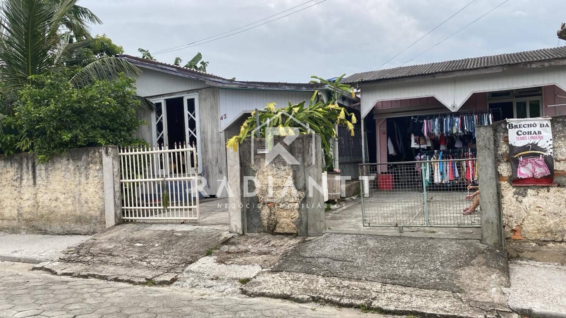 CASA NO BAIRRO NOSSA SENHORA DE FÁTIMA