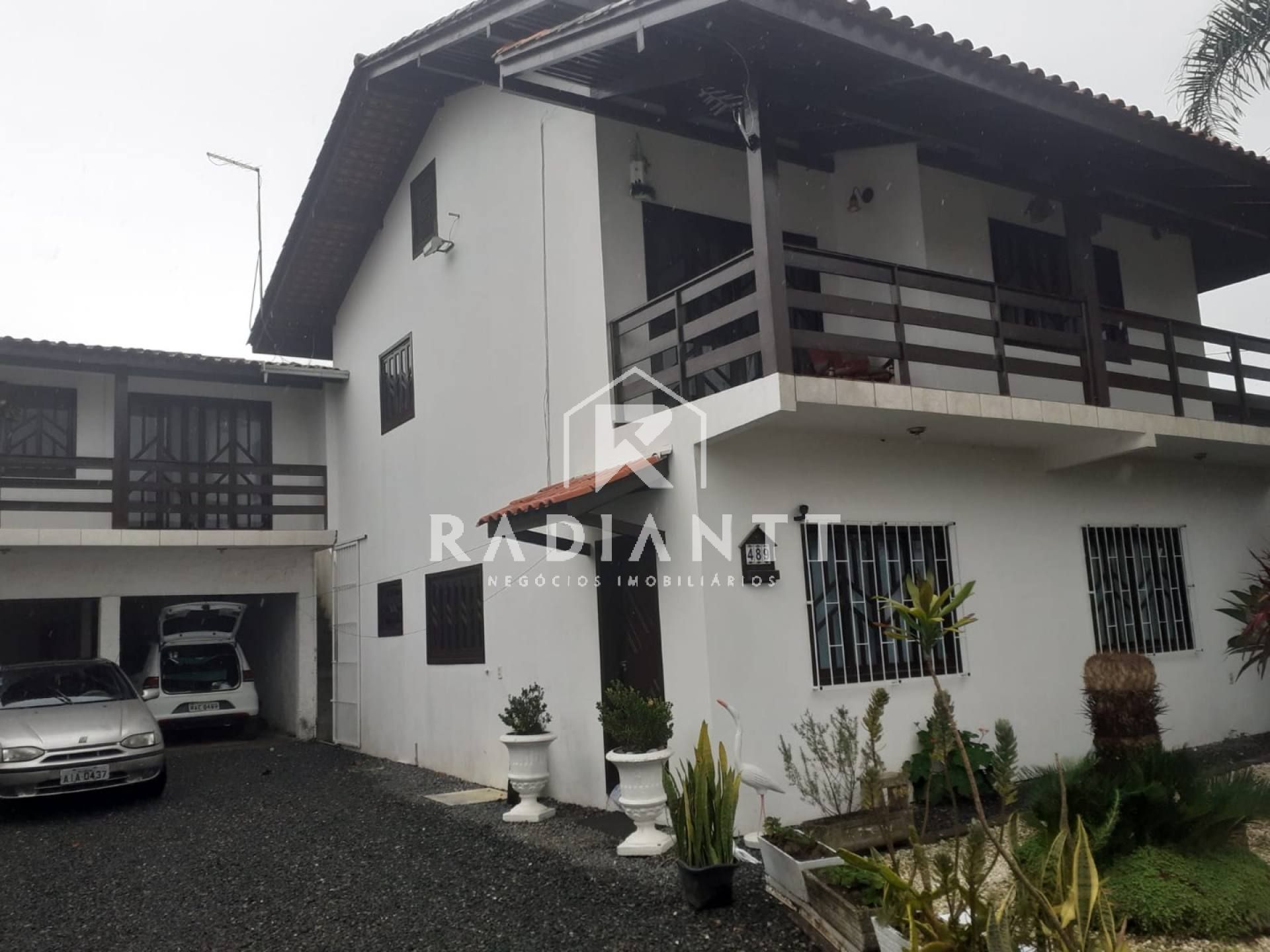 SOBRADO EM BALNEARIO PIÇARRAS