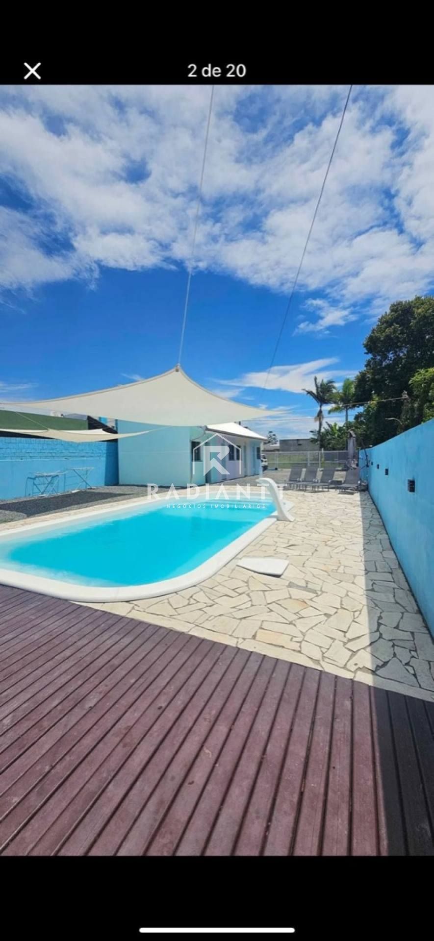 CASA-POUSADA COM PISCINA EM PENHA