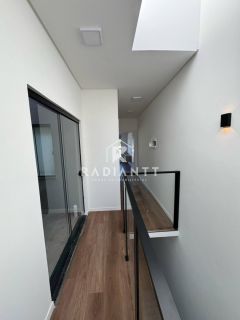 SOBRADO MOBILIADO EM BALNEARIO PIÇARRAS