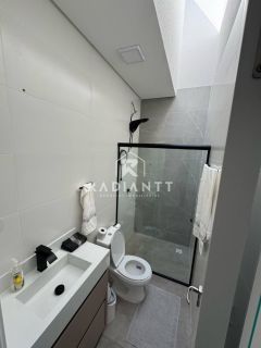 SOBRADO MOBILIADO EM BALNEARIO PIÇARRAS