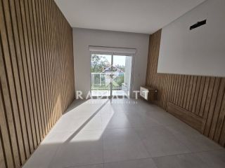 SOBRADO COM VISTA MAR - PENHA