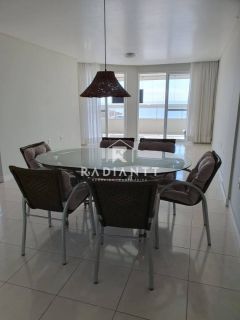 APARTAMENTO FRENTE MAR