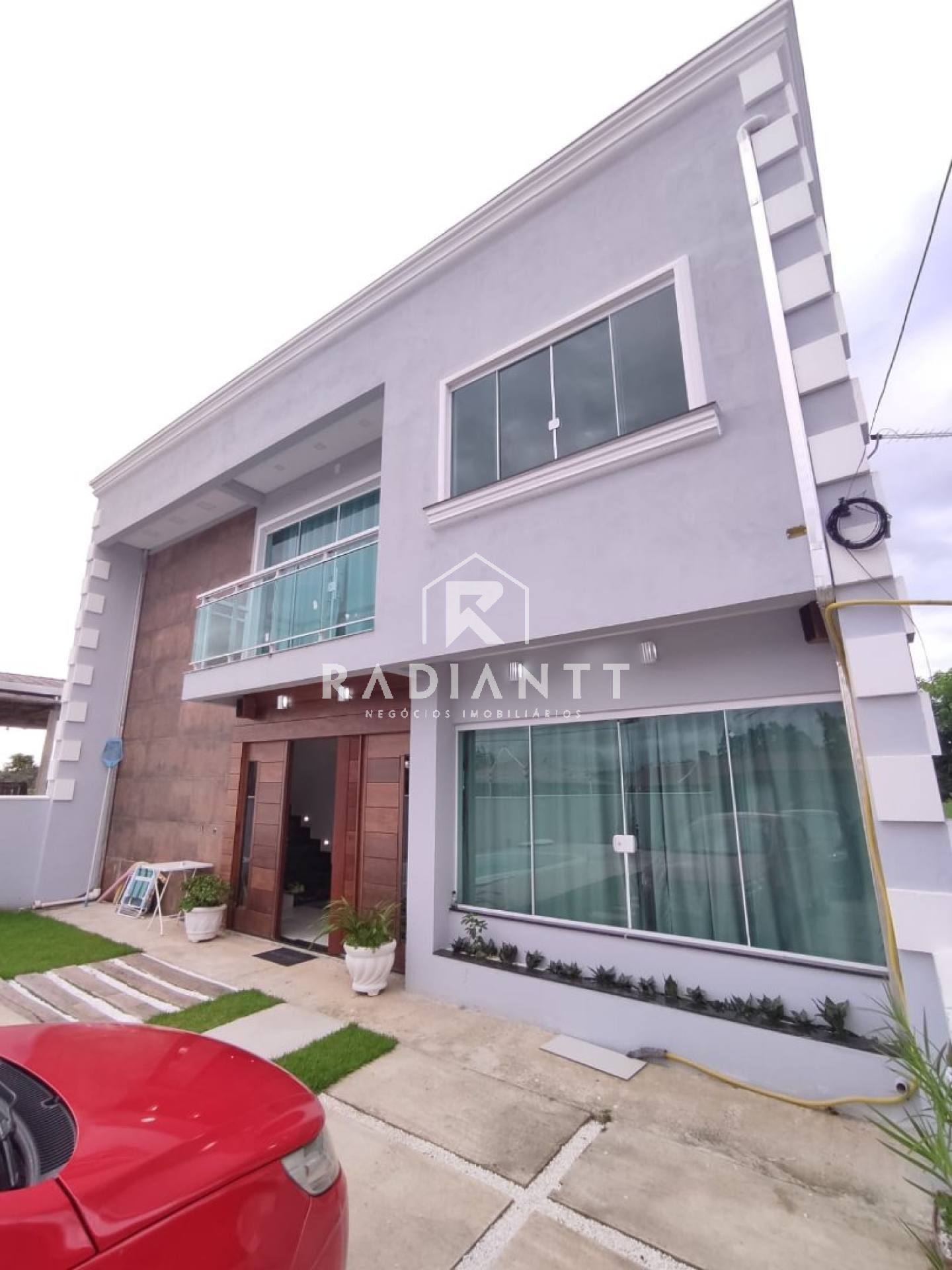 CASA SEMIMOBILIADA EM BARRA VELHA