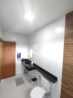 CASA SEMIMOBILIADA EM BARRA VELHA