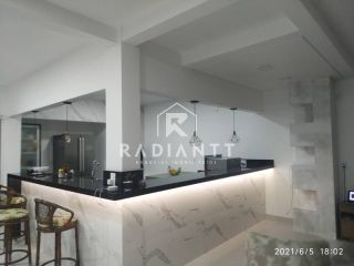 CASA SEMIMOBILIADA EM BARRA VELHA