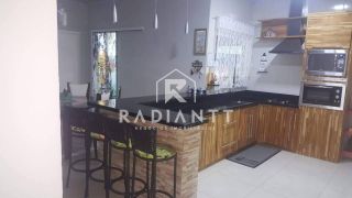 CASA SEMIMOBILIADA EM NAVAGENTES