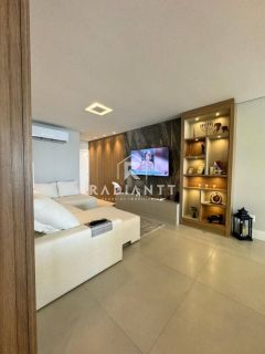 APARTAMENTO PRONTO MOBILIADO FRENTE MAR