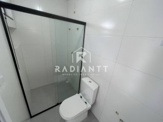 SOBRADO TRIPLEX EM PENHA