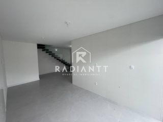 SOBRADO TRIPLEX EM PENHA