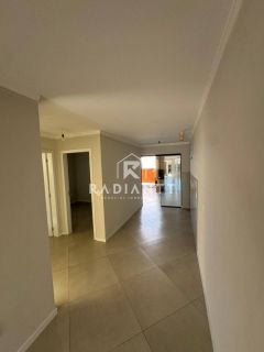 CASA COM PISCINA NO CENTRO DE PENHA