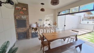 Geminado semimobiliado