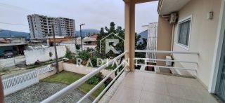 CASA PRONTA PARA MORAR EM PENHA