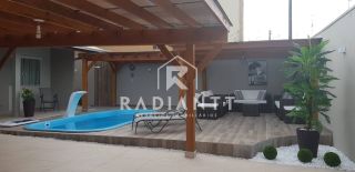 Casa mobiliada no bairro Gravatá