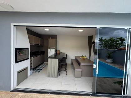 Casa Sobrado mobiliado em Penha