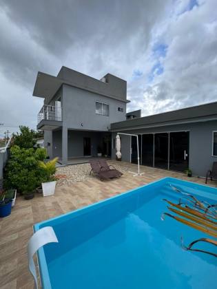 Casa Sobrado mobiliado em Penha