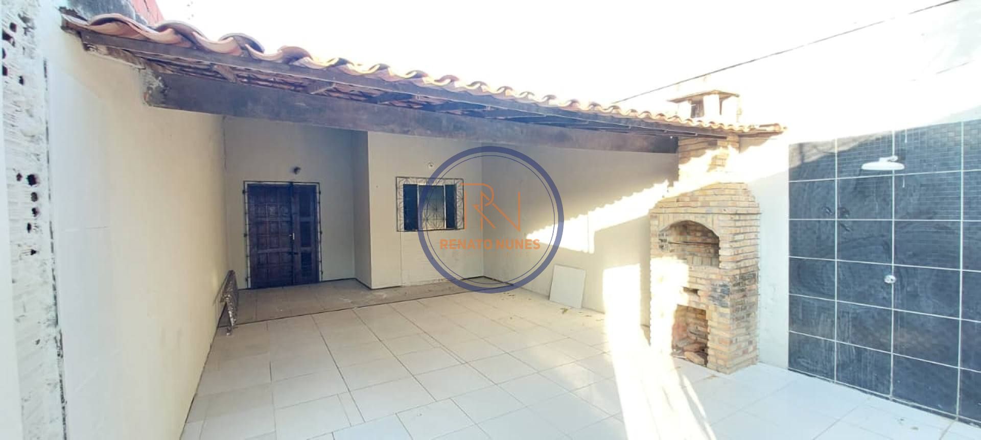 Casa Plana no Luzardo Viana – 2 Suítes, 2 Vagas e Excelente Localização