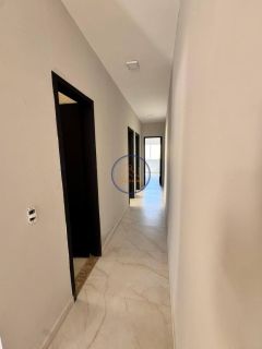 Casa Plana no Eusébio – 3 Quartos, Porcelanato e Varanda Gourmet
