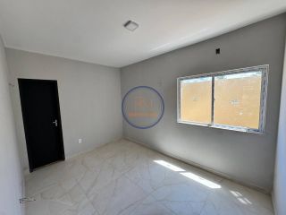 Casa Plana no Eusébio – 3 Quartos, Porcelanato e Varanda Gourmet