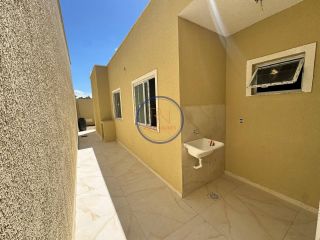 Casa Plana no Eusébio – 3 Quartos, Porcelanato e Varanda Gourmet