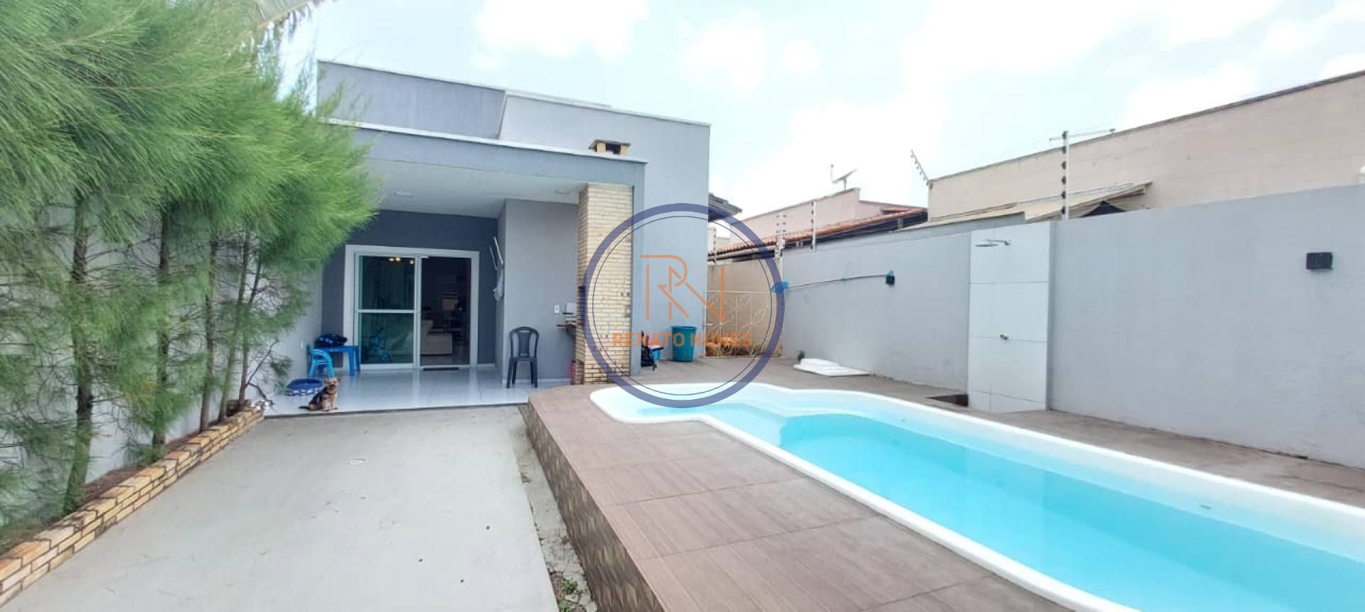 Casa Plana com 3 Suítes e Piscina Privativa na Messejana – R$ 450.000,00