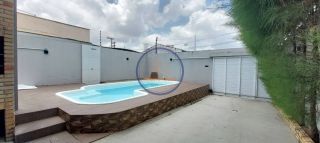 Casa Plana com 3 Suítes e Piscina Privativa na Messejana – R$ 450.000,00