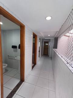 Apartamento para Vender com 3 quartos 1 suítes no bairro Madalena em Recife