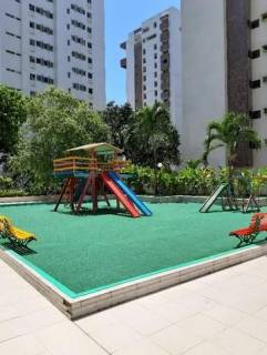 Apartamento para Vender com 4 quartos 1 suítes no bairro Boa Viagem em Recife