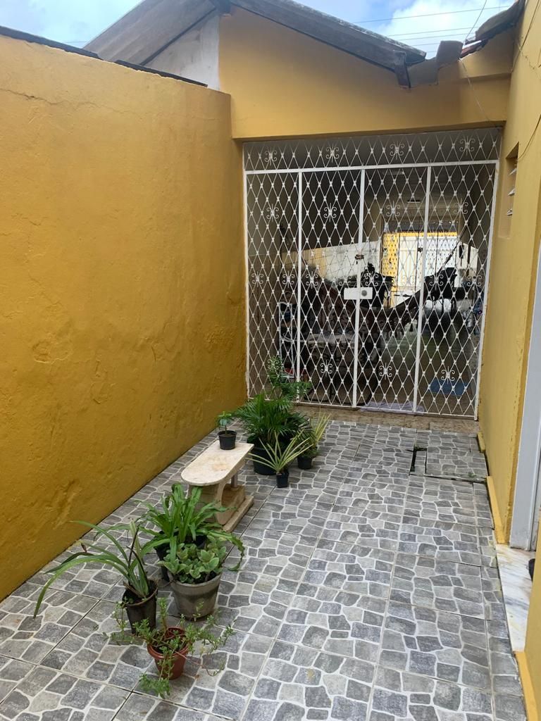 Casa à venda com 160m², 4 quartos na Iputinga/Recife-PE
