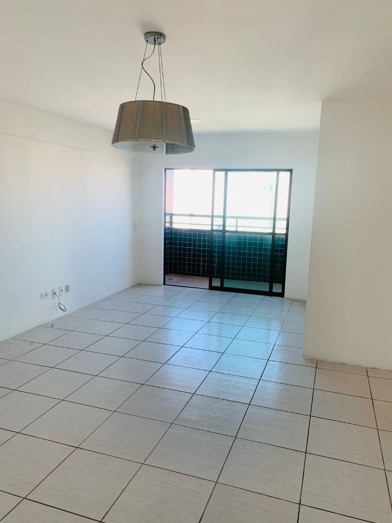 Apartamento para Vender com 3 quartos 2 suítes no bairro Boa Viagem em Recife