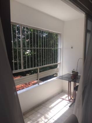 Apartamento à venda com 4 quartos, sendo 1 suíte, 108m² em Boa Viagem/Recife-PE
