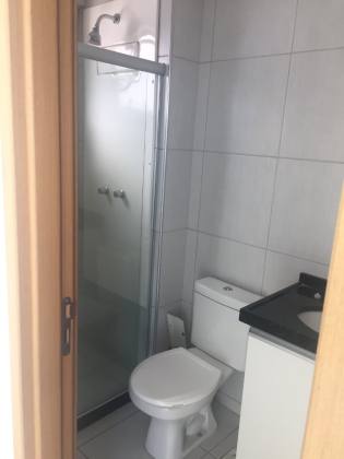 Apartamento Para Alugar com 3 quartos 1 suítes no bairro Torre em Recife
