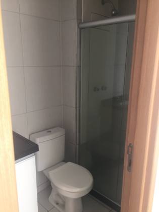 Apartamento Para Alugar com 3 quartos 1 suítes no bairro Torre em Recife