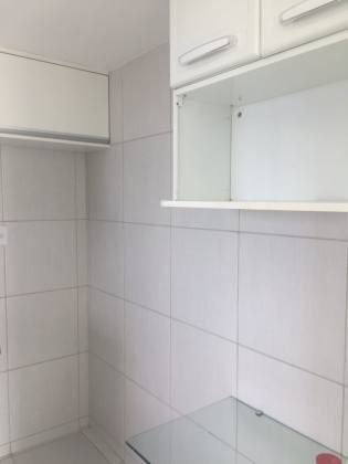 Apartamento Para Alugar com 3 quartos 1 suítes no bairro Torre em Recife