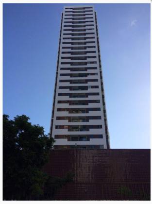 Apartamento Para Alugar com 3 quartos 1 suítes no bairro Torre em Recife